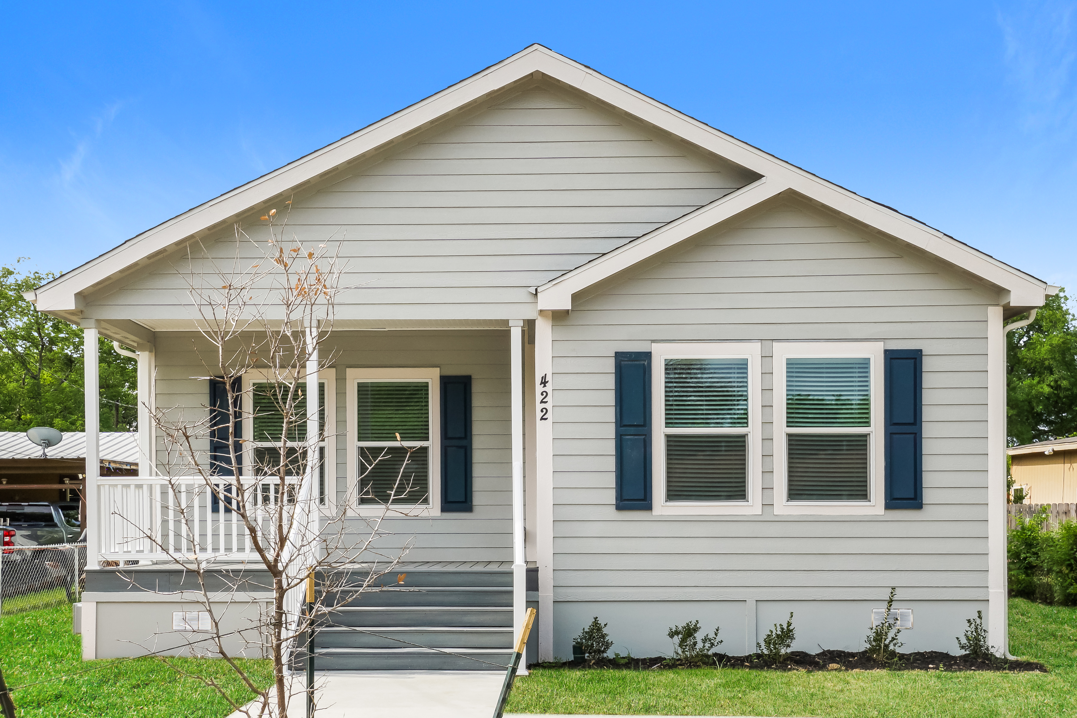 422 Ike St San Antonio, TX 78211